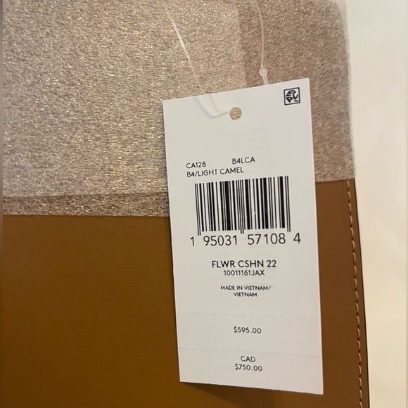 Coach X Tom Wesselmann Cashin Carry Tote 22 - Picture 10 of 11